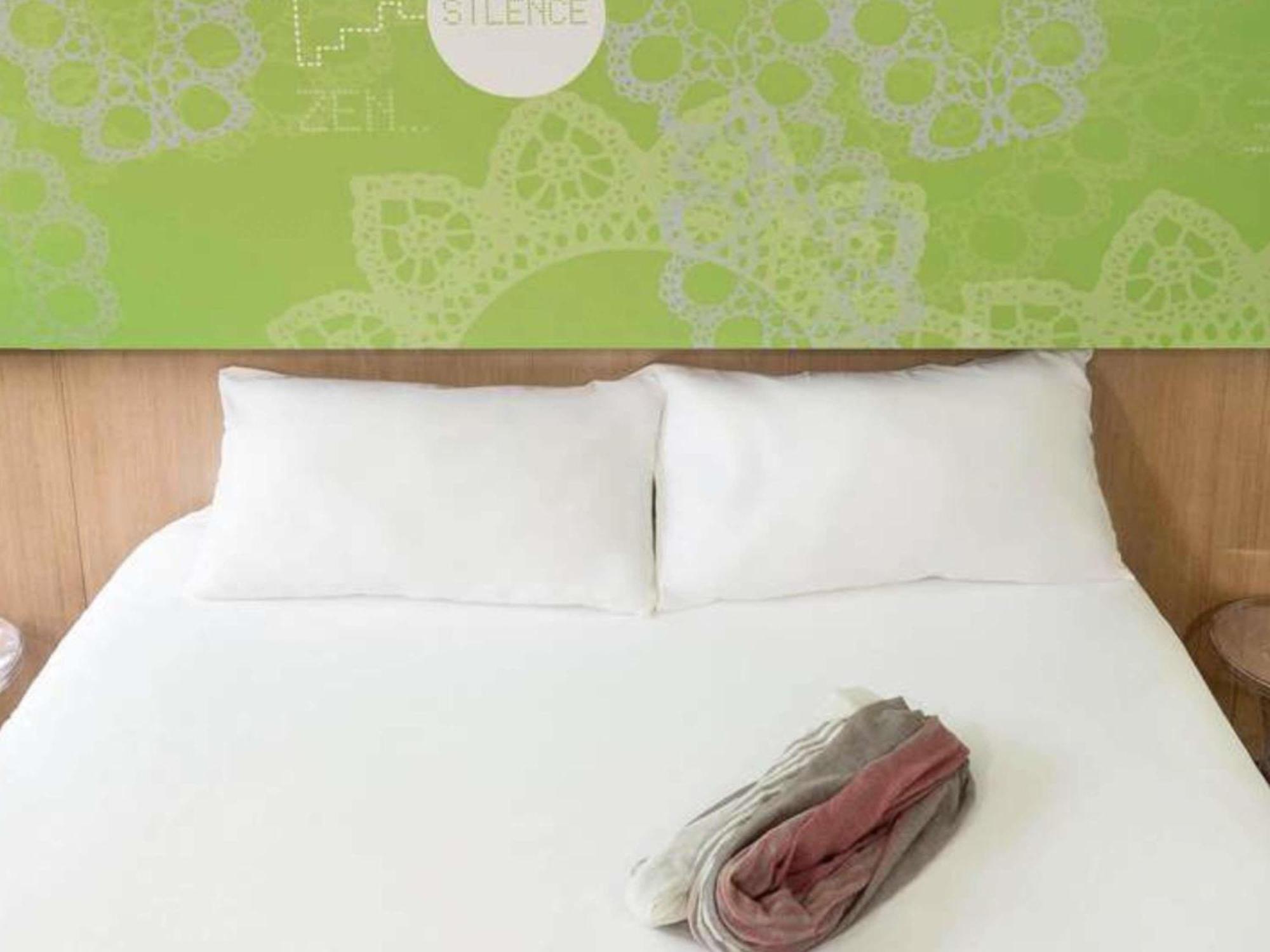 Ibis Styles Bethune Bruay La Buissiere Exterior photo