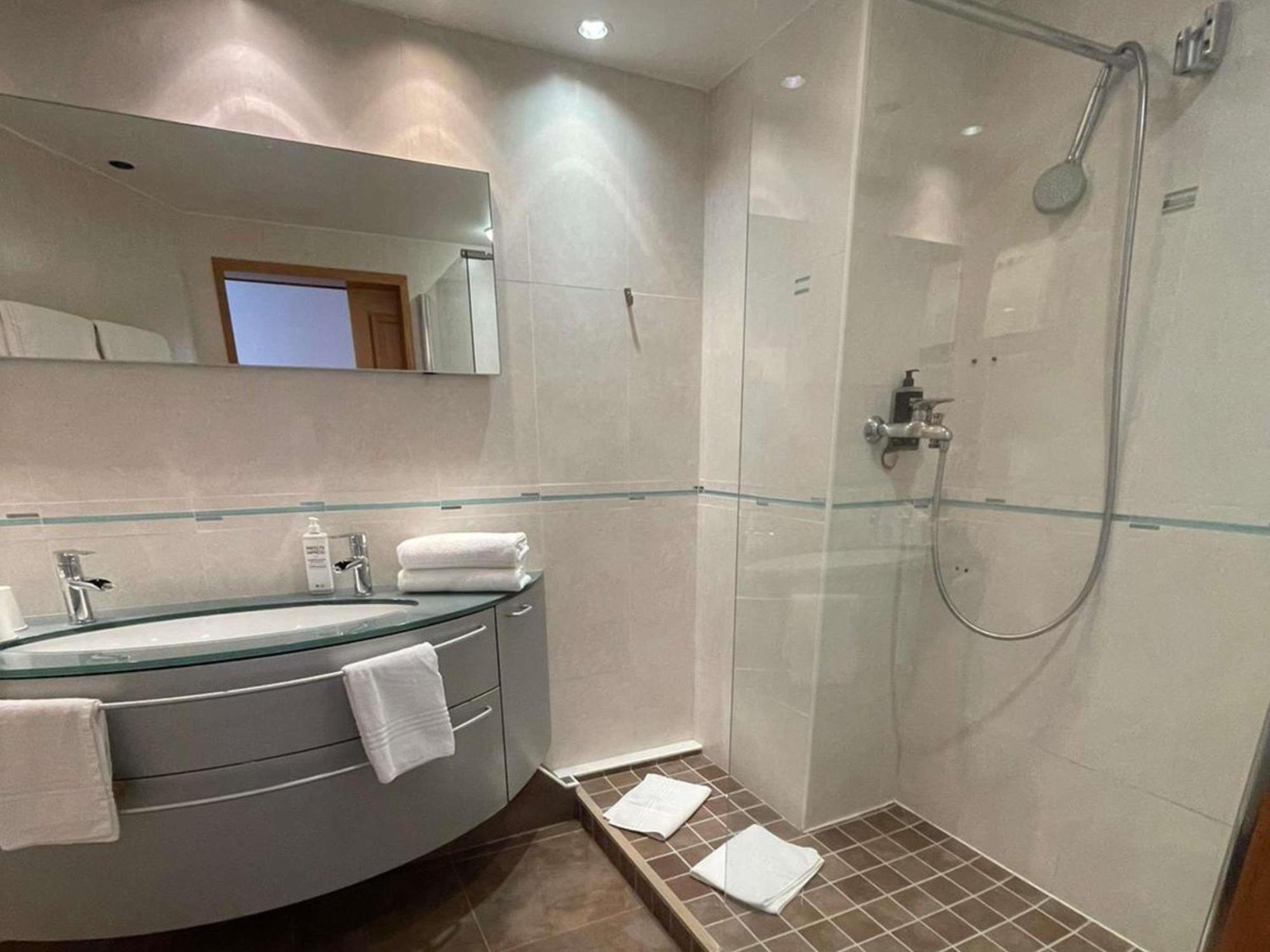 Ibis Styles Bethune Bruay La Buissiere Exterior photo