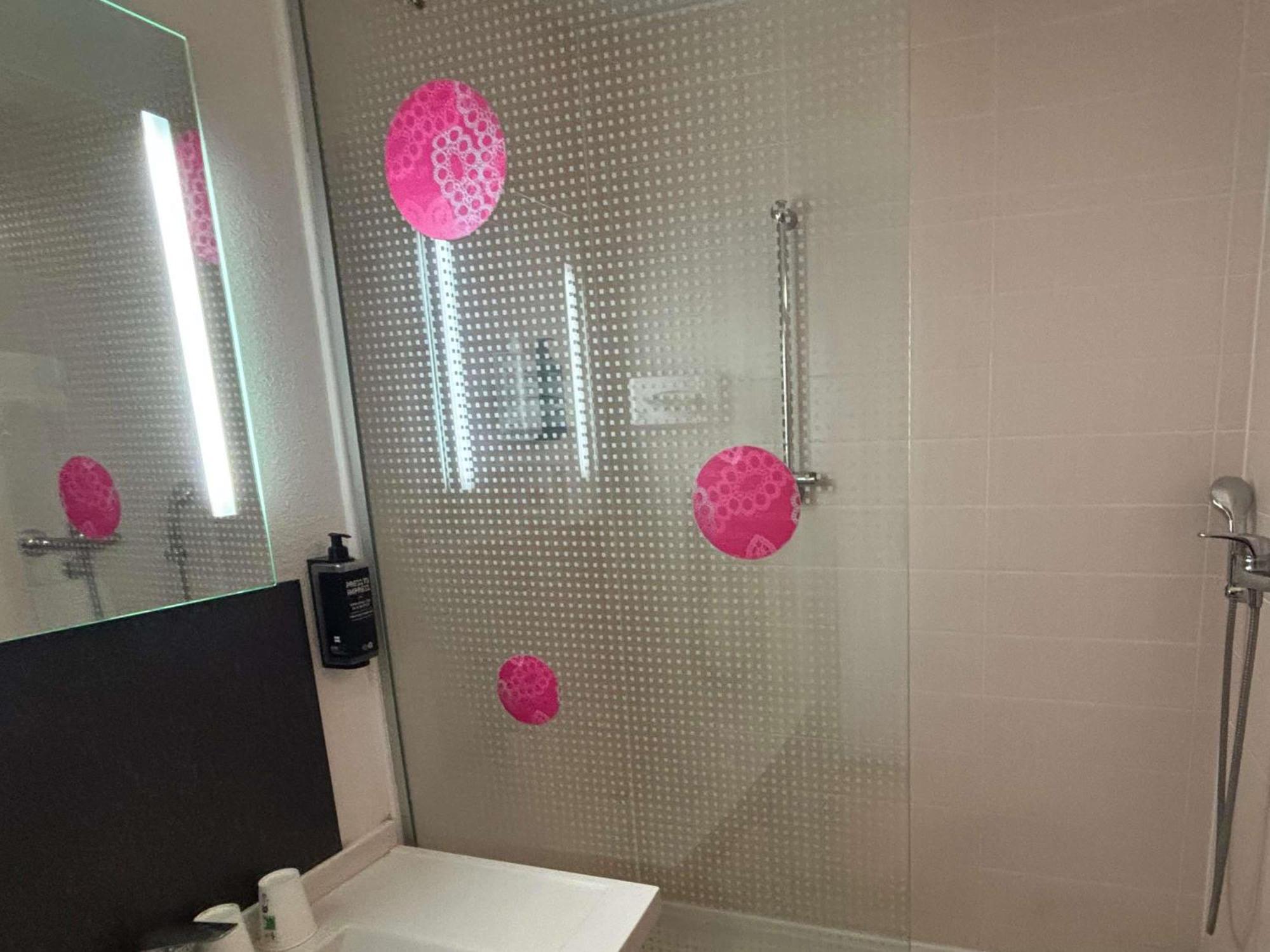 Ibis Styles Bethune Bruay La Buissiere Exterior photo